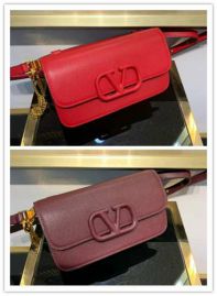 Picture of Valentino Lady Handbags _SKUfw123605471fw